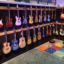 Siirry ryhmään Kitarat