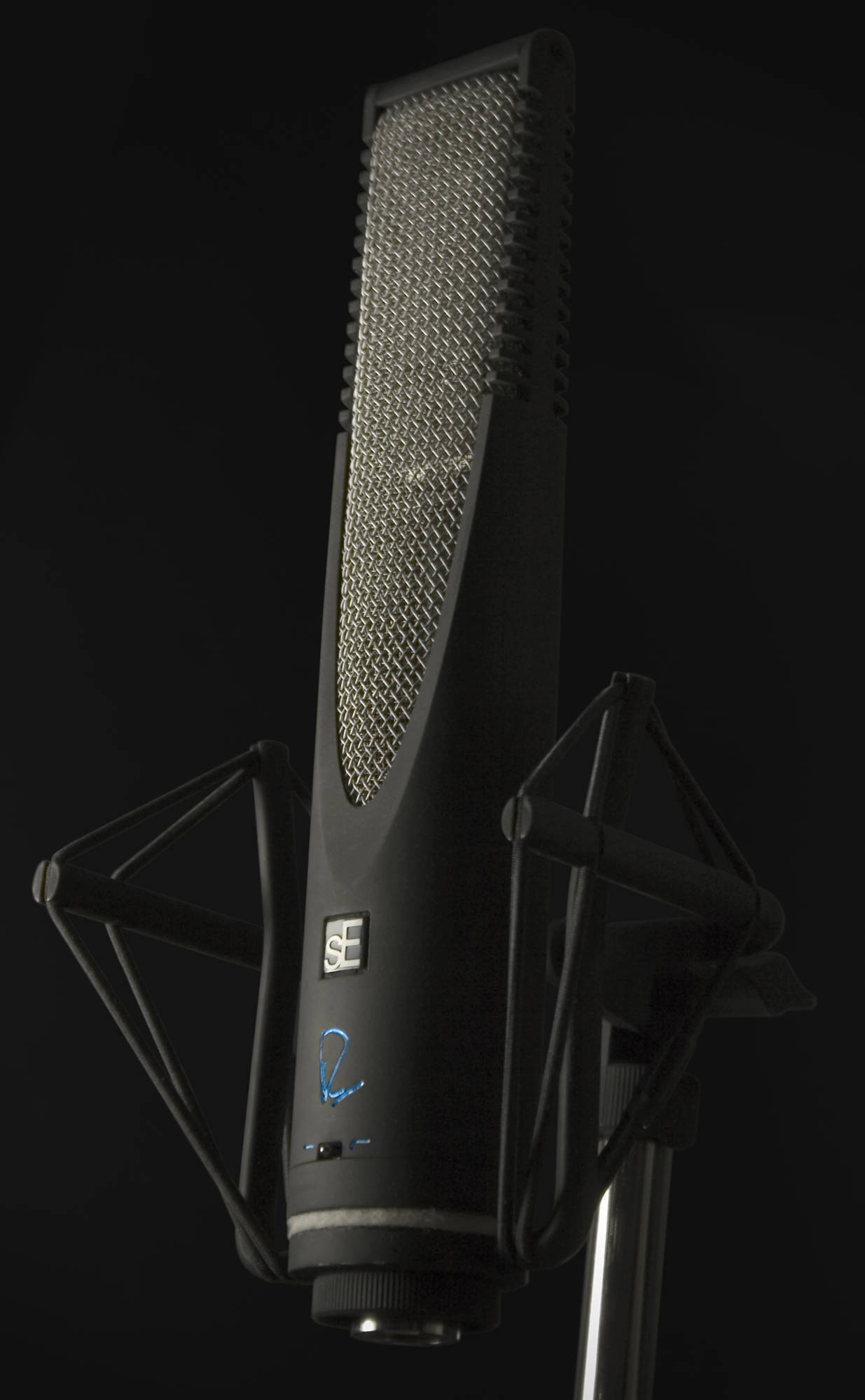 SE Electronics RNR1 nauhamikrofoni - St. Paul's Sound verkkokauppa