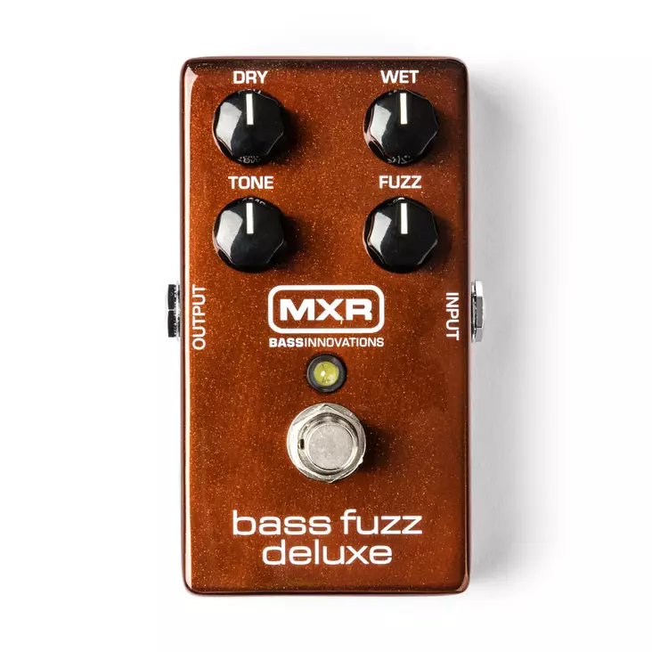 MXR M84 Bass Fuzz Deluxe pedaali - Bassoefektit ja -pedaalit - M84 - 1