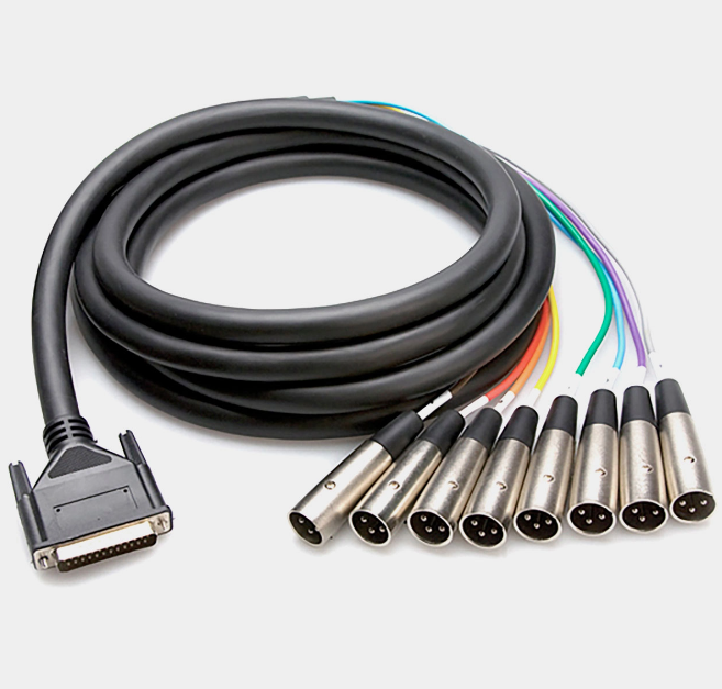 Hosa DTM-805 Dsub-XLRm D25-kaapeliviuhka - Lavahaut ja viuhkat - DTM-805 - 1