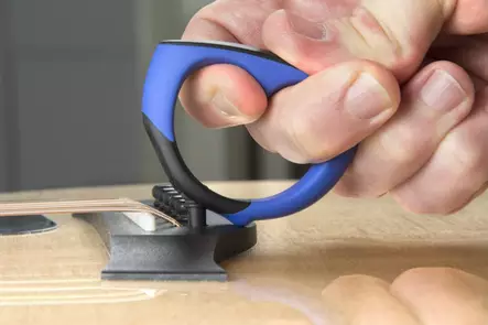 MusicNomad MN219 Premium Bridge Pin Puller - Kitaratarvikkeet - MN219 - 2