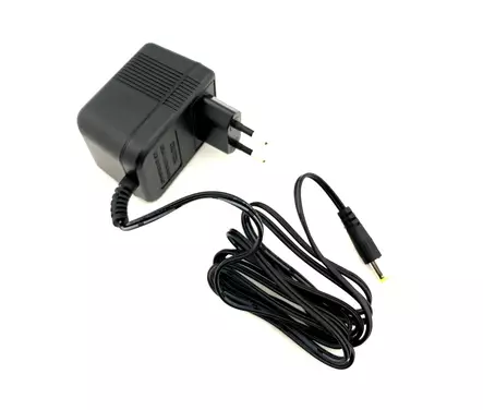 Hughes & Kettner AC-virtalähde 13V/600 mA - Virtalähteet, AC-AC, AC-DC - HKMUUNTAJA - 1