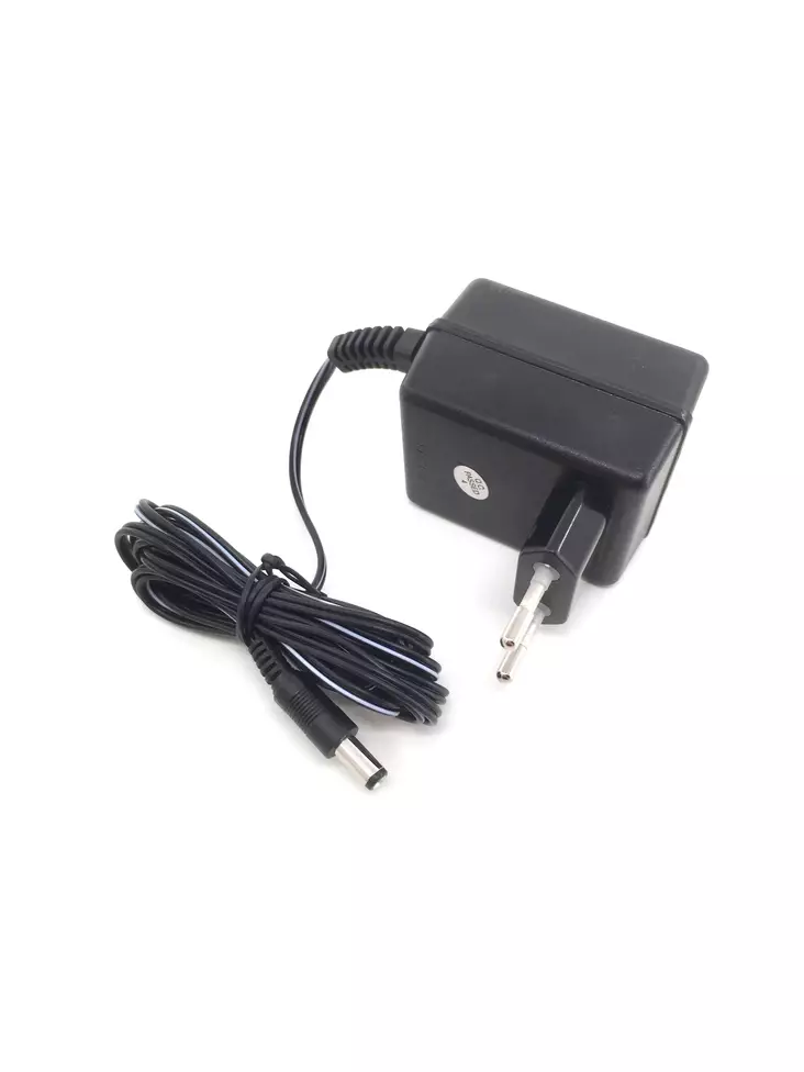 AKG 12V DC virtalähde - Langattomien tarvikkeet - AKG12VDC - 1