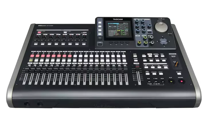 Tascam DP-24SD Digital Portastudio - Raiturit ja tallentavat mikserit - DP-24SD - 1