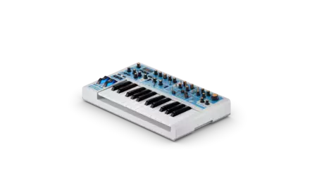 Novation Bass Station II Swifty Edition syntetisaattori - Syntetisaattorit ja -modulit - NOVSYNTH03UKEULE - 1