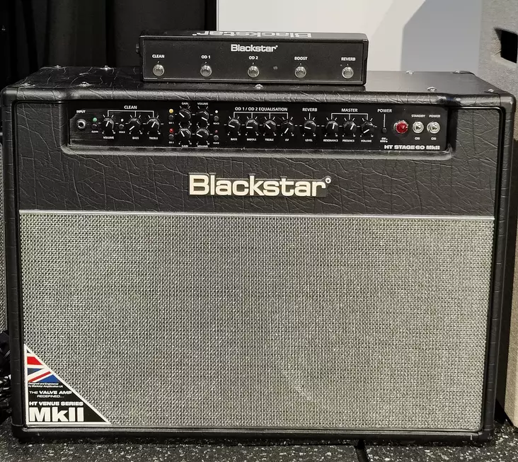 Blackstar HT Stage 60 212 MkII putkicombovahvistin & FS14 jalkakytkin (Käytetty) - Kitaravahvistimet - HTSTA60MKII212S - 1