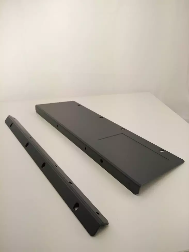 Soundcraft Signature 12 MTK räkkiraudat - Mikserien räkkiraudat - 3SCSG12MTKRKIT - 1