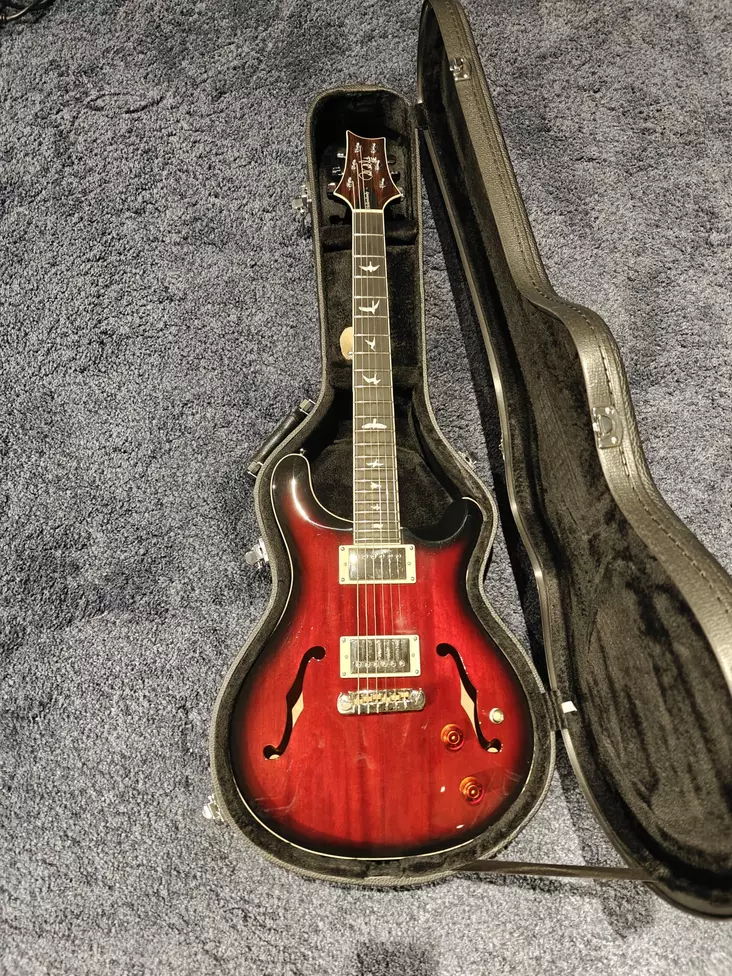 PRS SE Hollowbody Fire Red Burst (2020) + case (Käytetty) - Sähkökitarat - SEHBFRB2020KAYT - 1