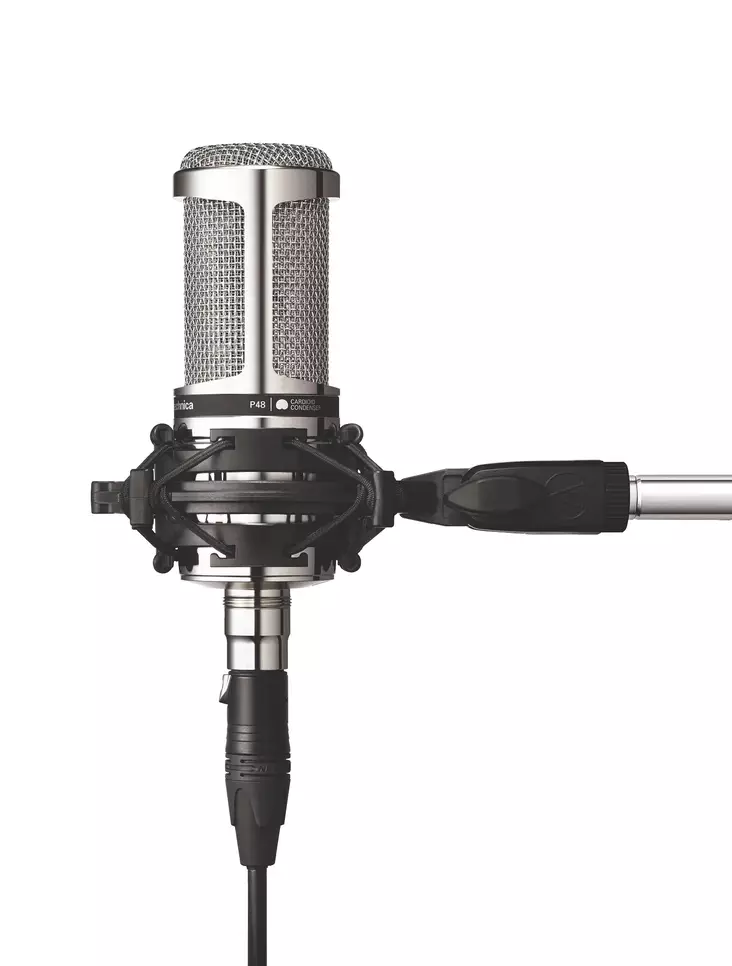 Audio-Technica AT2020V kondensaattorimikrofoni, kromi - Isokalvoiset kondensaattorimikrofonit - 8AT2020V - 1