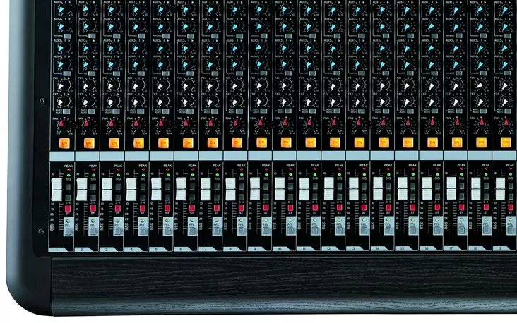 Yamaha MGP32X mikseri - St. Paul's Sound verkkokauppa